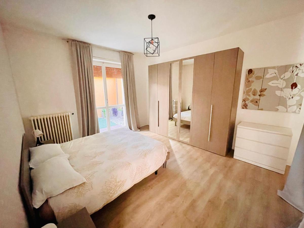 Appartmentslapiazzetta -1-2-6 Sesto Calende Exterior foto